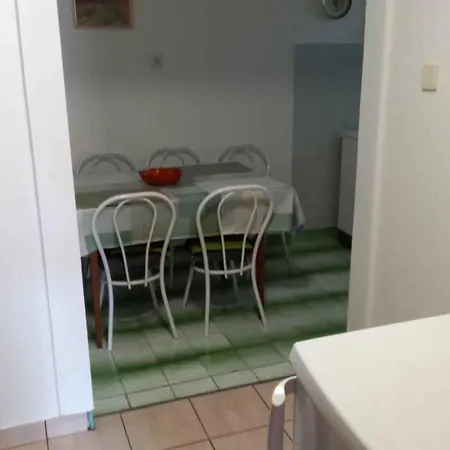 Apartment Apartment In Keszthely/Balaton 18986 *